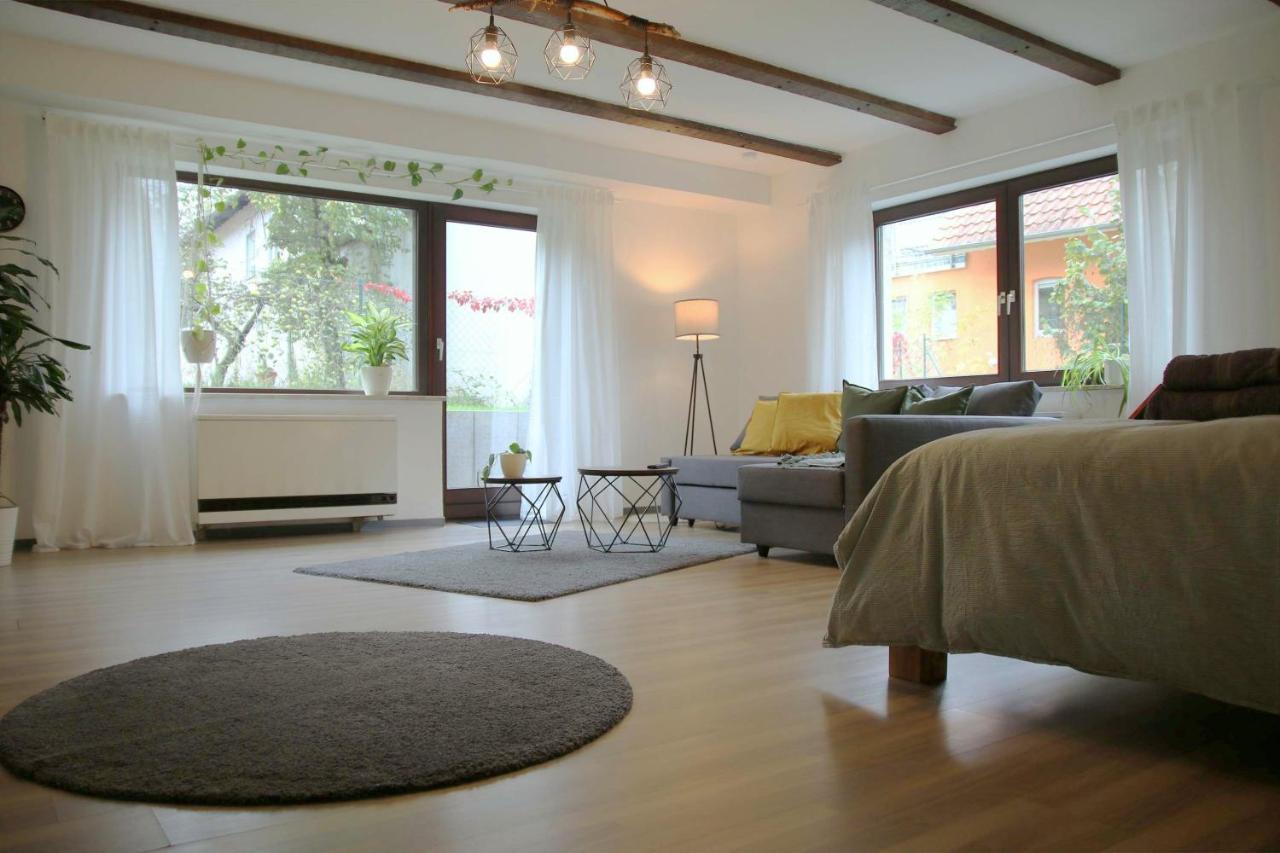 Studio-Apartment Mit Garten, Parkplatz & Kueche Offenburg Luaran gambar