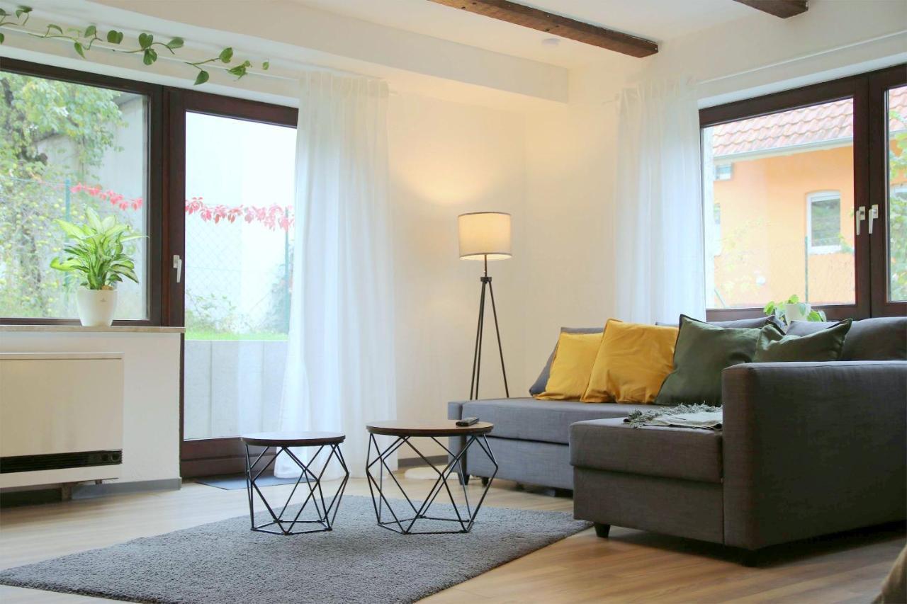 Studio-Apartment Mit Garten, Parkplatz & Kueche Offenburg Luaran gambar